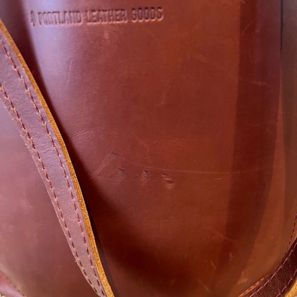 Portland leather bag - Picture 2 of 7